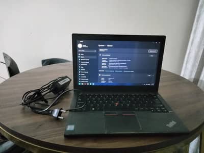 Lenovo thinkpad x270 8/256 perfect condition i5 7th