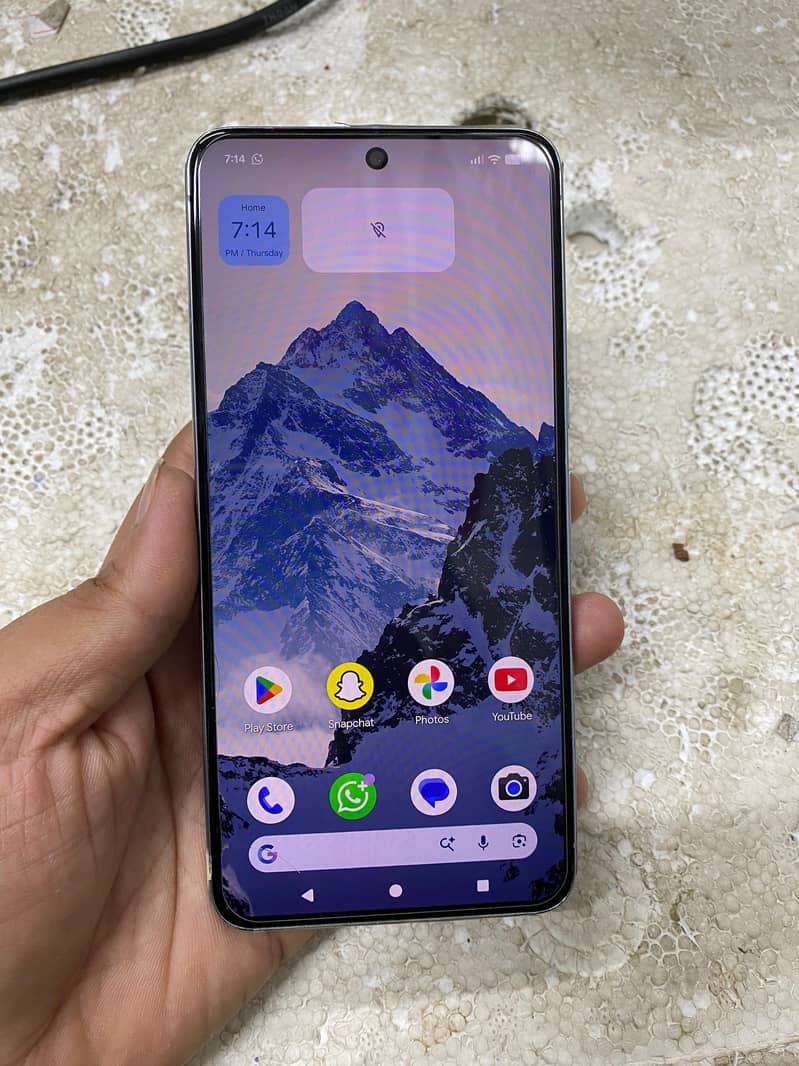 Google Pixel 8 Pro 5