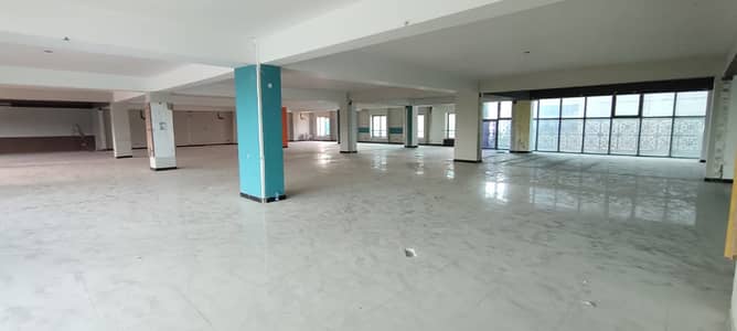 Corporate Office Floor Available for Rent I-8 Islamabad Prime Corporate Office Space in I-8 Islamabad Total Area: 8000 Sq. Ft. (Full Office Floor) Rent Demand: Rs. 350 per Sq. Ft.