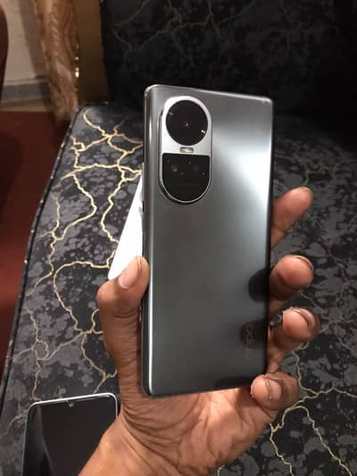 OPPO Reno 10