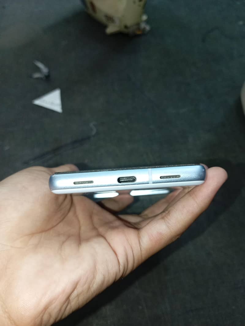 Google Pixel 7a 4