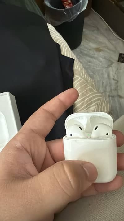 Airpods 2nd gen