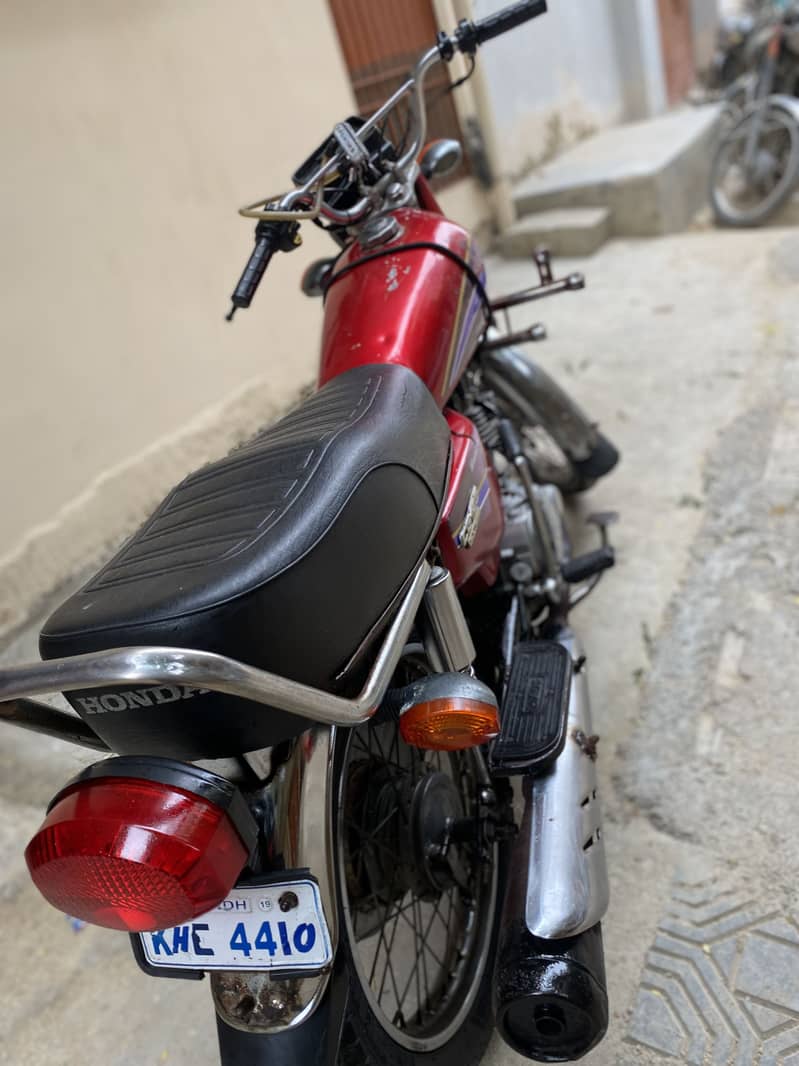Unique 125 cc 1