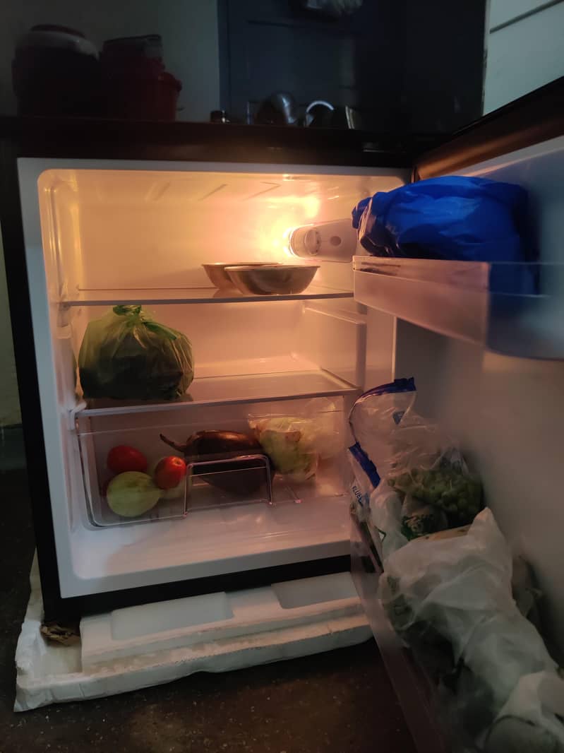 mini fridge 3