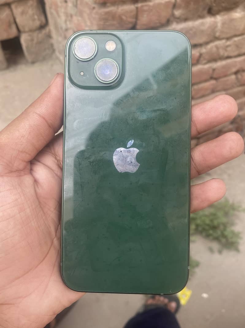 Apple iPhone 13 3