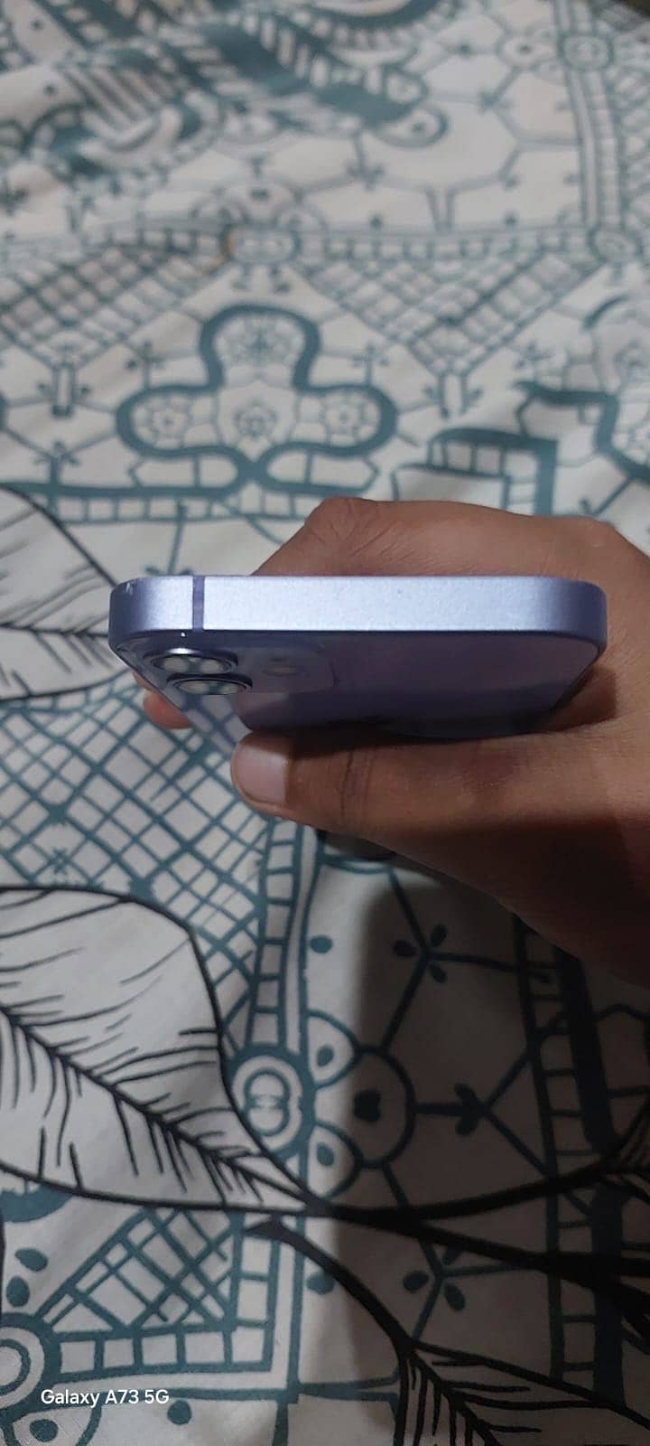 Apple iPhone 12 mini 4