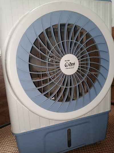 Zen water cooler in neat condition