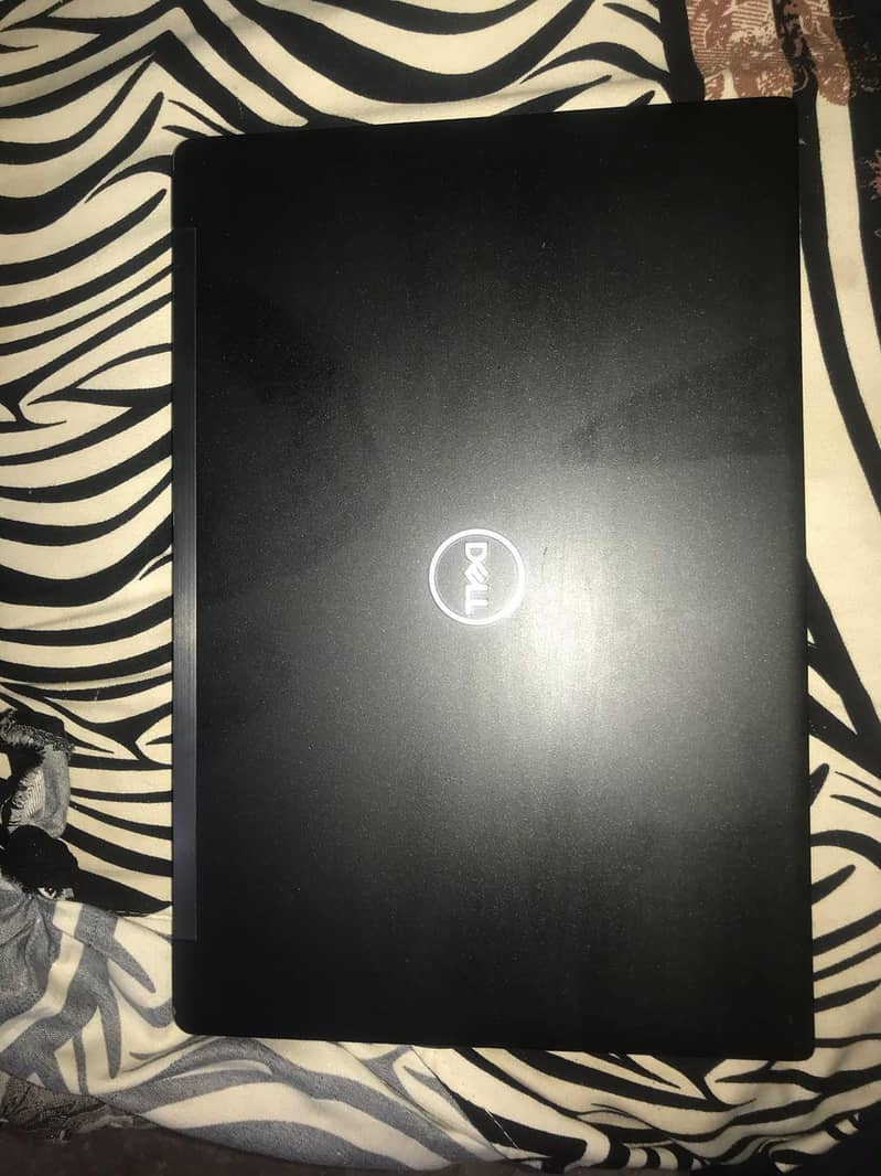 laptop dell i5 8150U 8th gen 5
