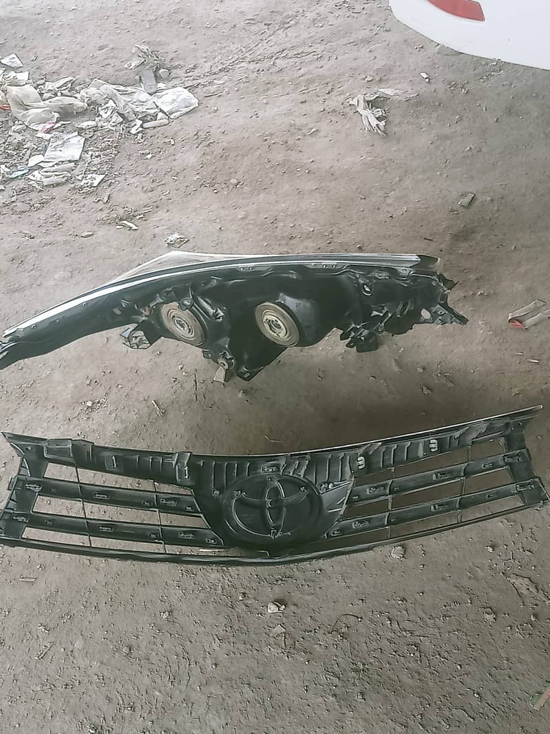 Corolla headlights laft side 1