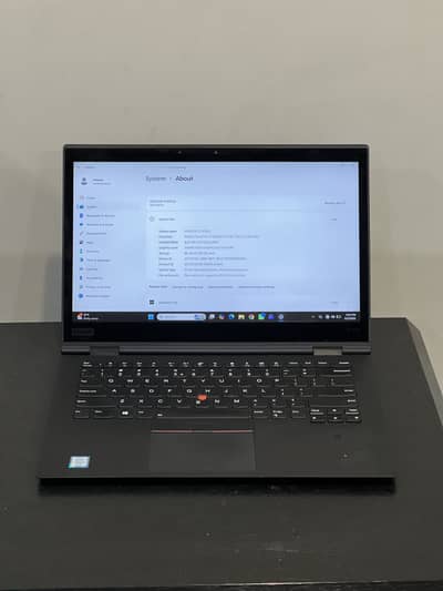 Lenovo thinkpad X1-yoga 8th gen 8/256 gb