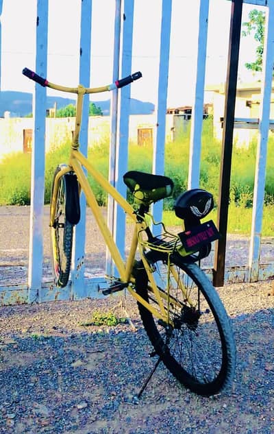 26" Yellow Bicycle – Excellent Condition – Rs. 11,000