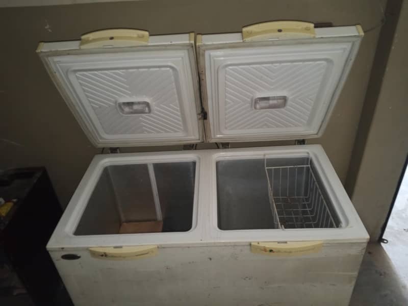 Frizer 2 Door 7