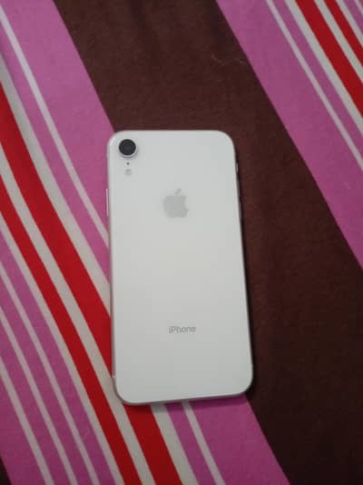 Apple iPhone XR