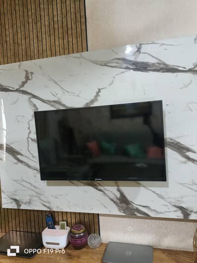 smart wifi LED with all apps installed