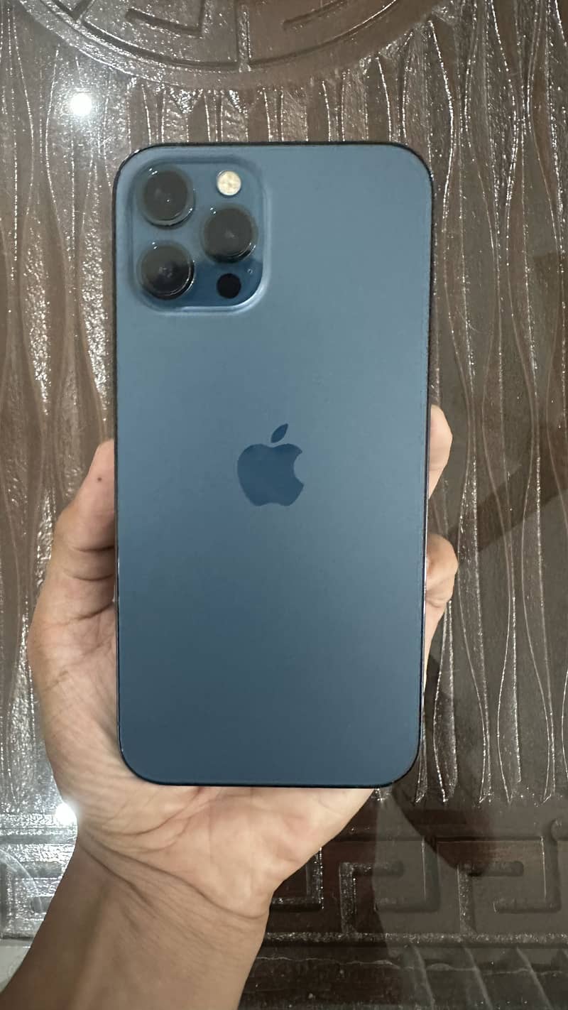 iPhone 12 Pro Max 1