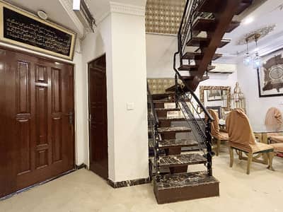 DHA Phase 3, Sector XX, 05 Marla, 03 Bed, Luxurious House For Sale.