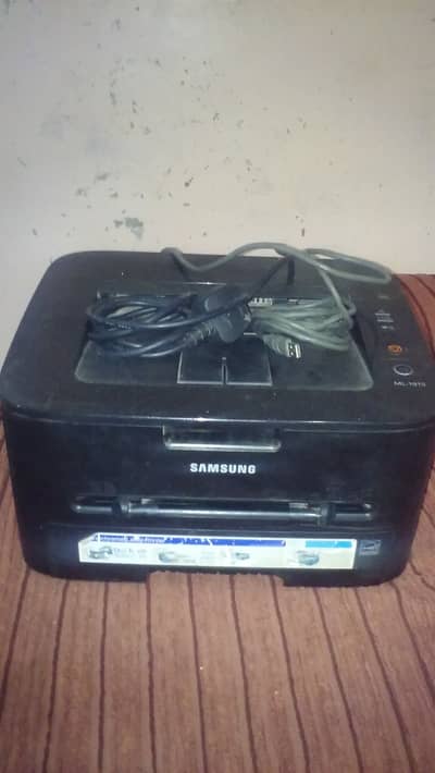 Samsung Laserjet printer modle# ML-1915 on hi whatsup cont#03101115597