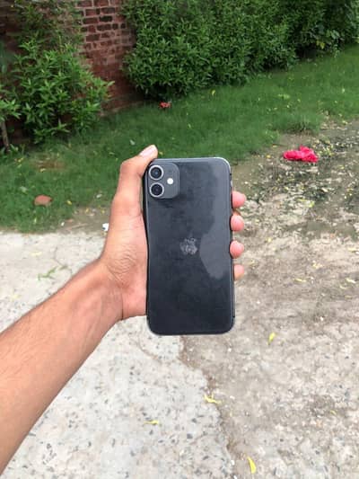 IPhone 11 factory unlocked 64gb for sale exchange possible