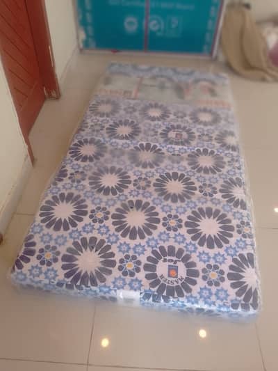 Master Mattress Single Bed For Sale in very good condition