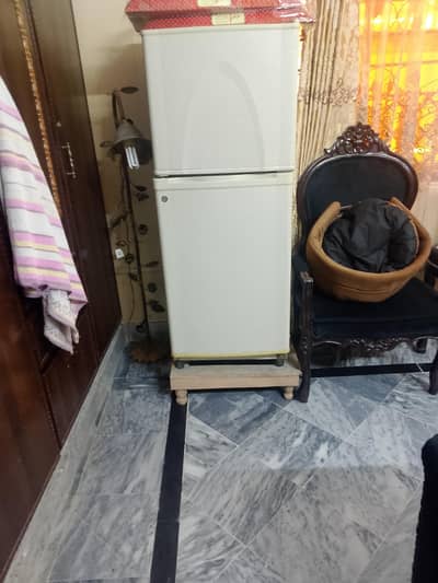 Dawlance fridge for sale