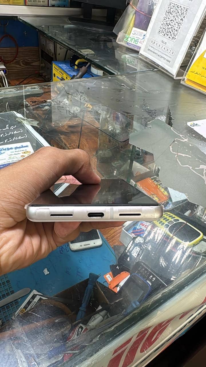 Google Pixel 7 2