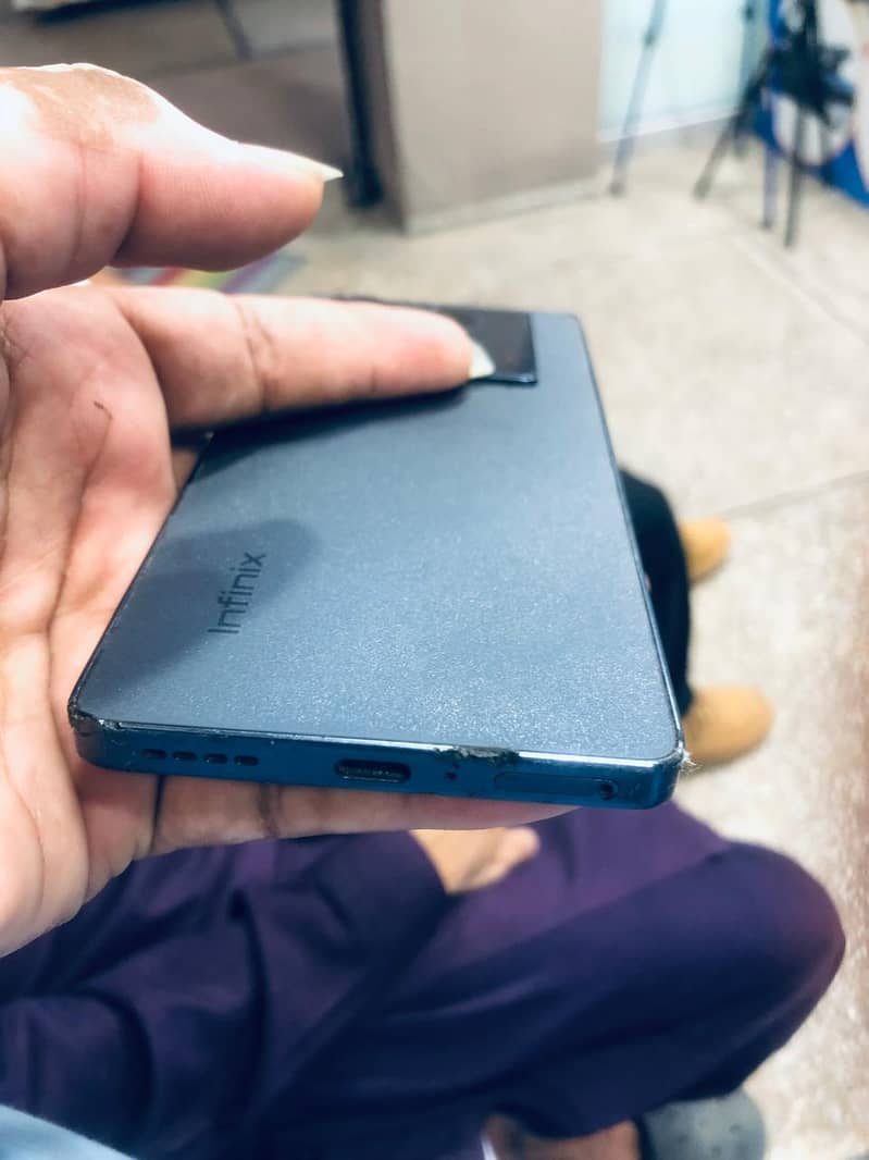 Infinix Note 40 2
