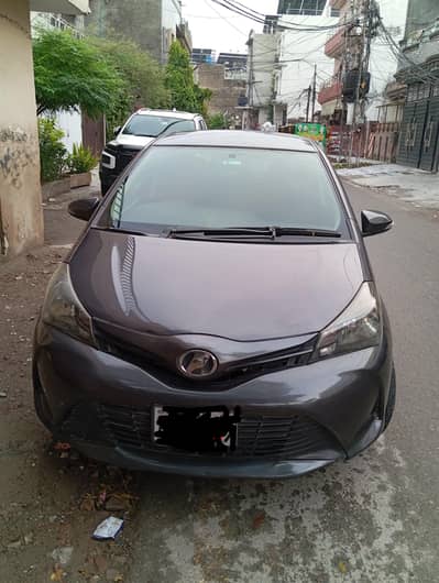 Toyota Vitz 2014