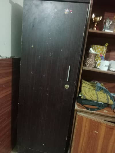 single door cupboard
