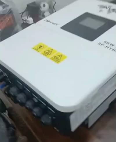 Solar inverex netrox 6KW My whatsapp nbr 03267101432