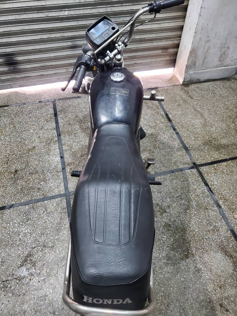 Pak Hero 2016 model 9
