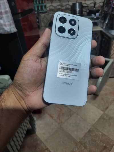 Honor X6c 6.256 complete box 6 month warrenty koi 1 b scratch ni