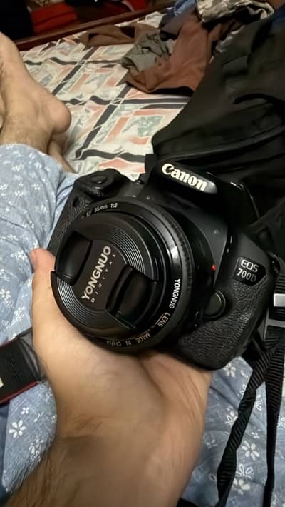 Canon 700D
