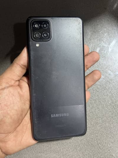 Samsung Mobile A12   _ 4/ 64 gb
