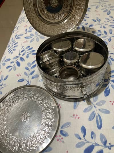 Vintage Stainless Steel Pandaan Set – Traditional Design