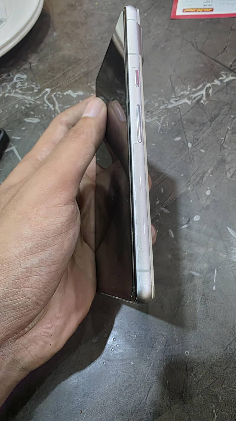 Google Pixel 7 2