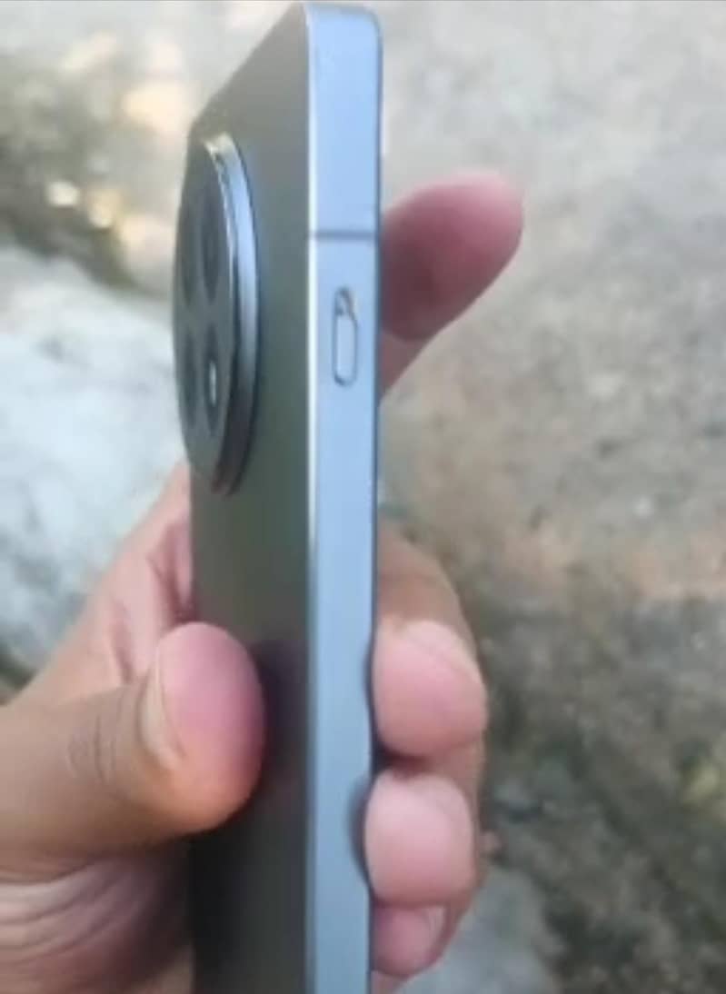 One Plus 13R 3