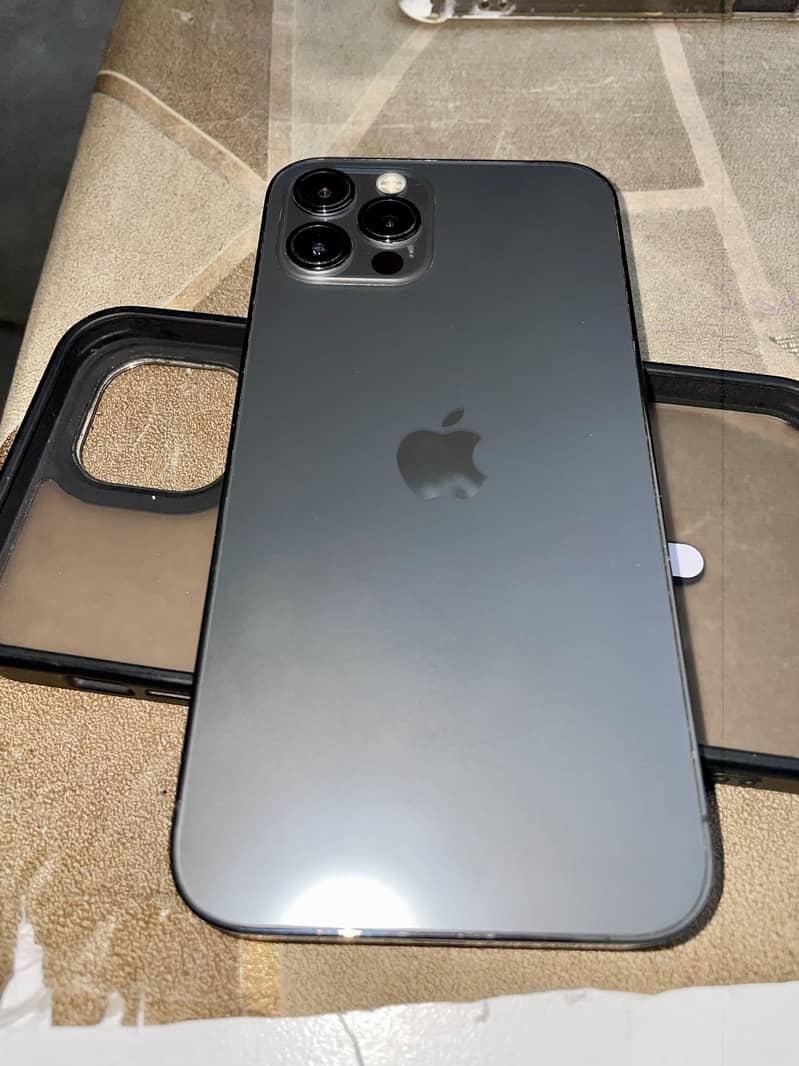 Apple iPhone 12 Pro 6