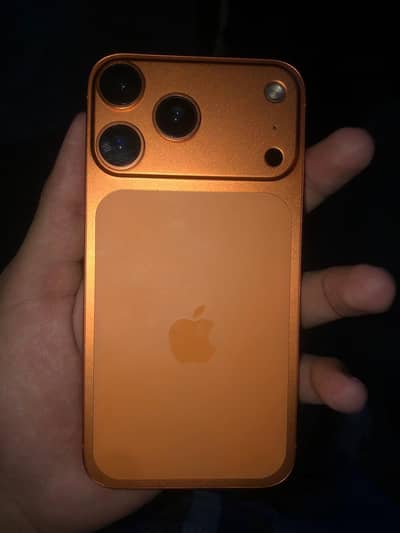 iphone Xr converted in 17 pro