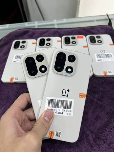 One Plus 15 16/512