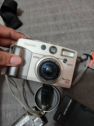 CANON CAMERA POWER SHOT G2