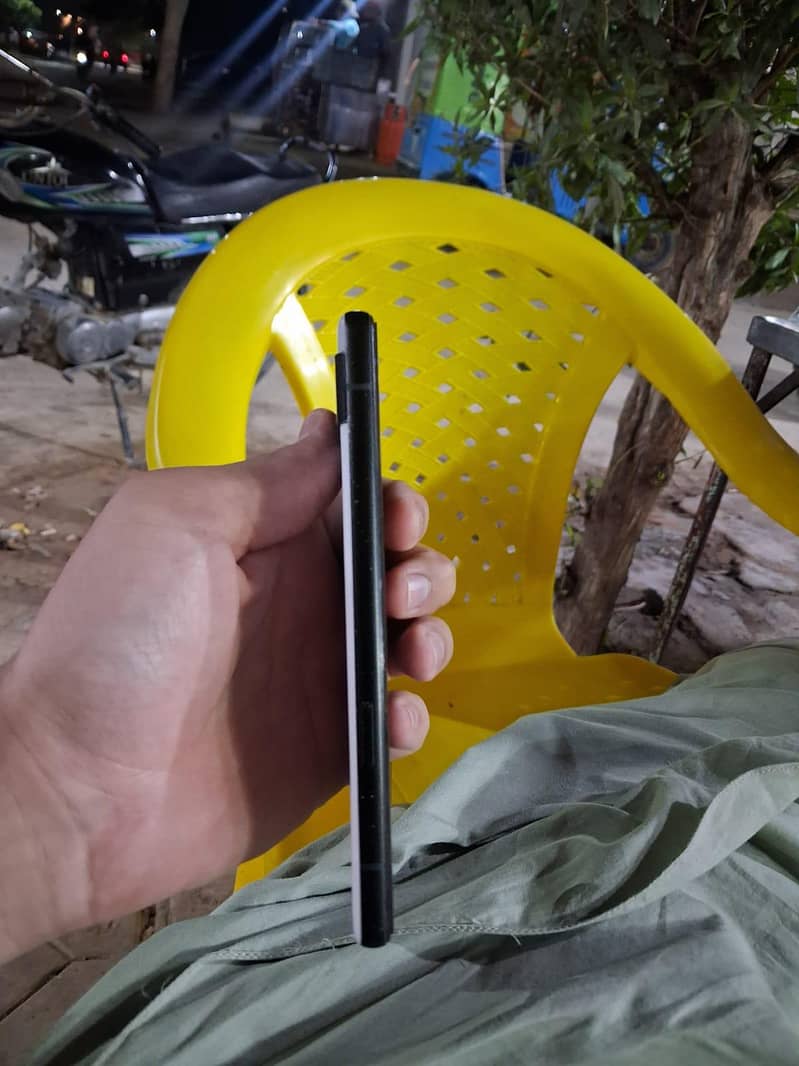 Google Pixel 6a 4