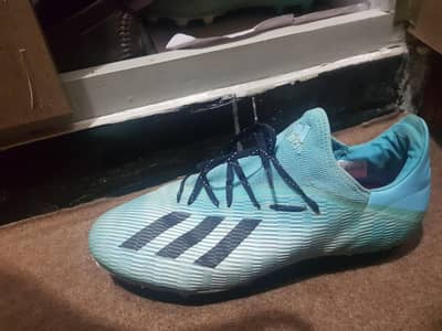 addidas football shoes