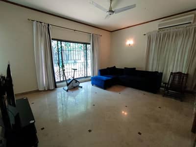 HOUSE FOR RENT IN F-7