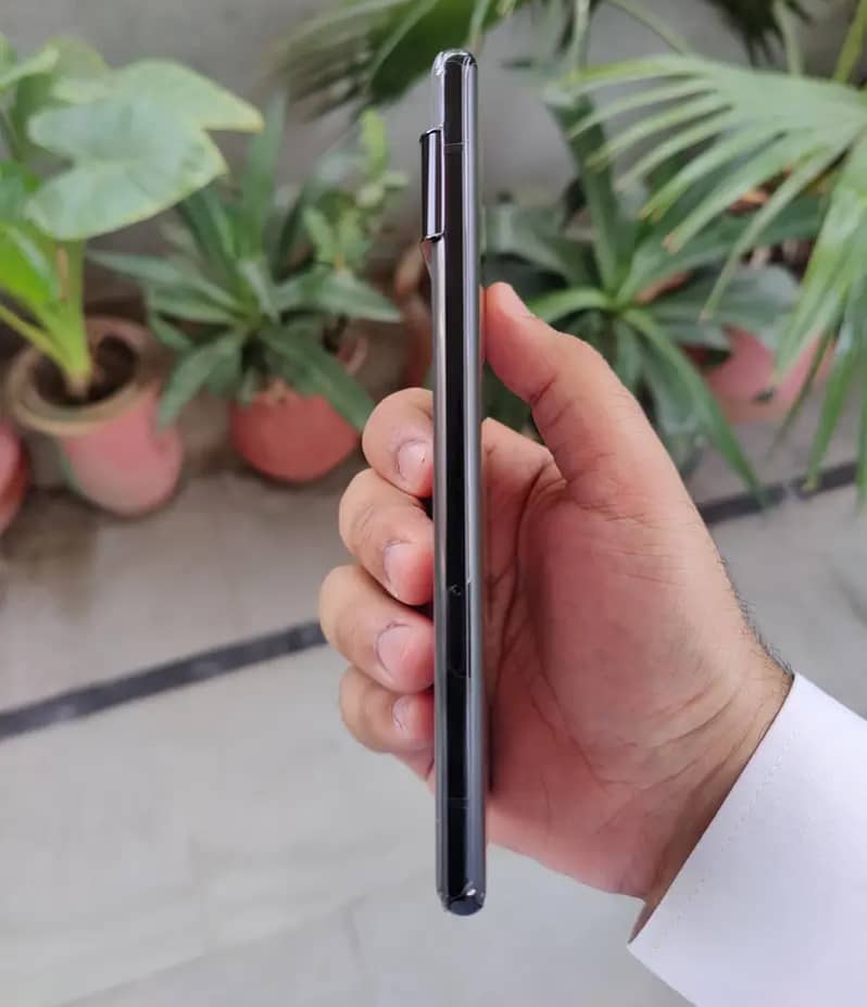 Google Pixel 6 Pro 2