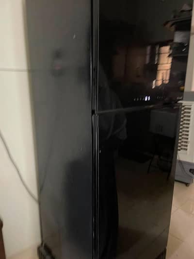 Dawlance Large Size Inverter Fridge