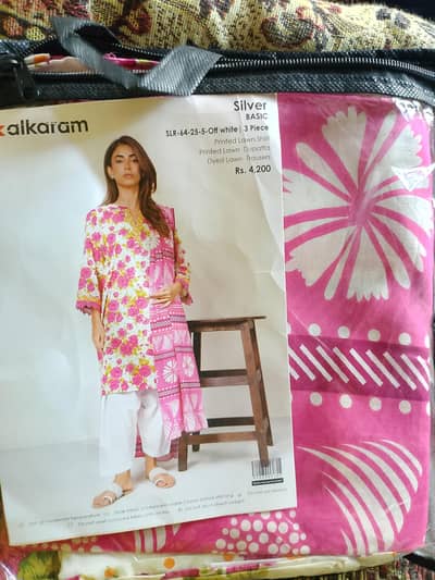 lown fabric clothes