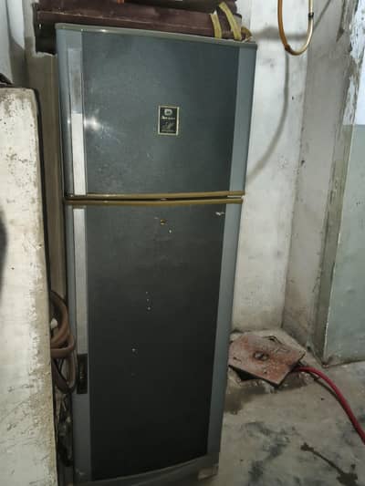 dawlance fridge