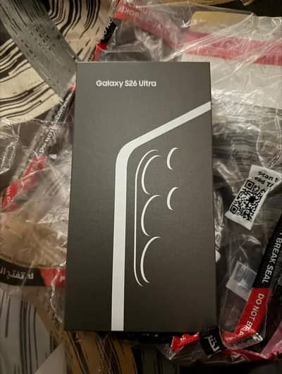 Samsung Mobile S26 Ultra / box pack