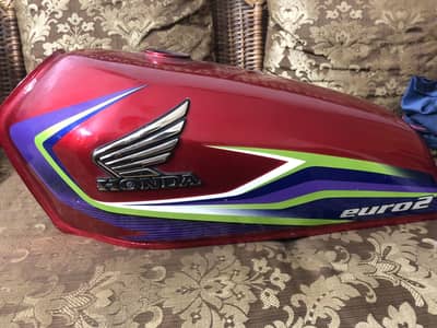 125 fuel tank