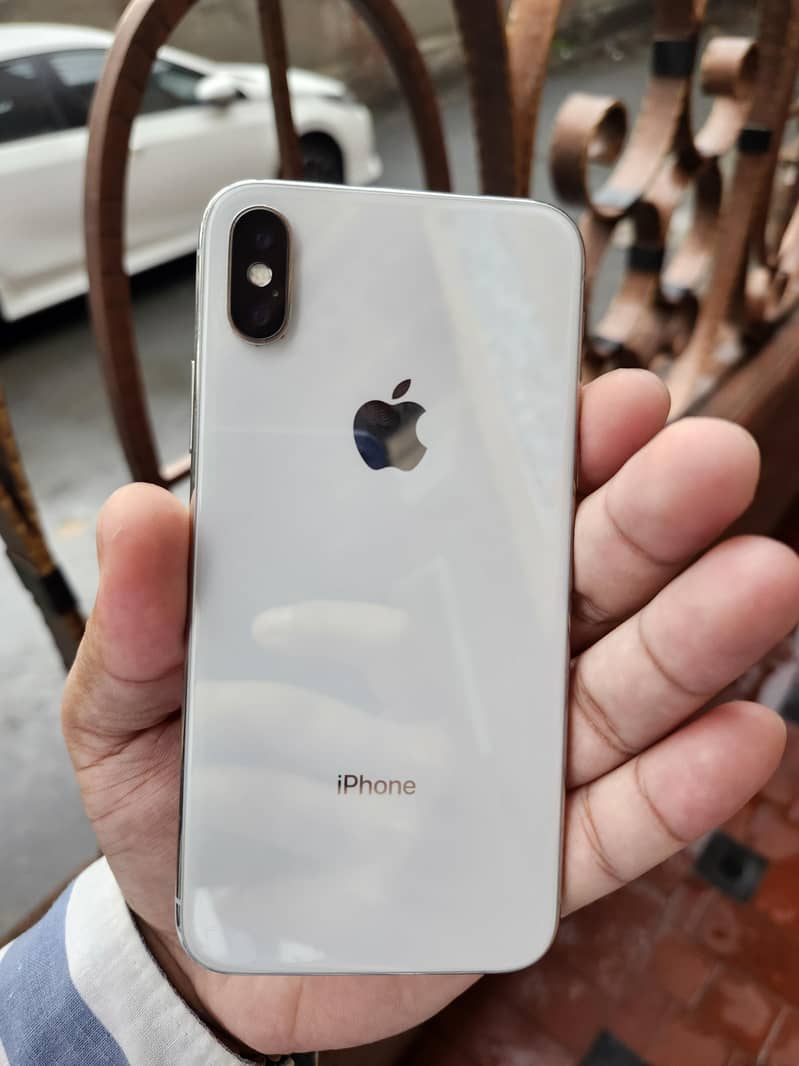 Apple iPhone X 1